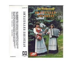 M�lltaler Dirndln - Am Waldesrand